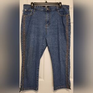 Jean Bay Womens Capri Blue Pants Lite Denim Size 16 Embroidery Design